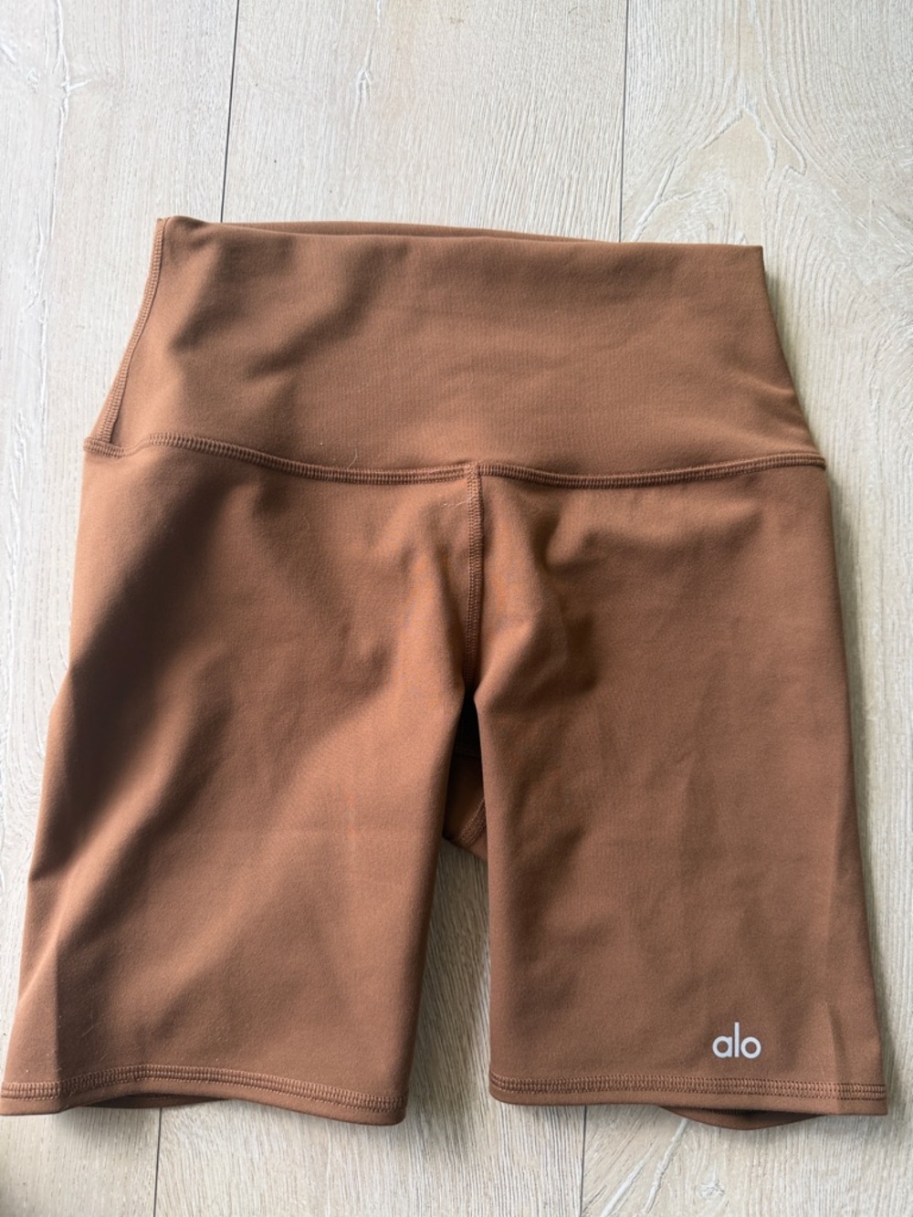 ALO Yoga Kids Brown High-Rise Bike Shorts